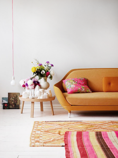 Cómo combinar flores y rayas sin morir en el intento. Cómo combinar flores y rayas sin morir en el intento.