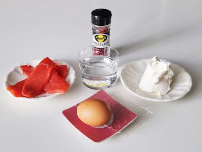 FALSA MOUSSE DE SALMÓN: MOUSSE DE PALOMETA AHUMADA FALSA MOUSSE DE SALMÓN: MOUSSE DE PALOMETA AHUMADA