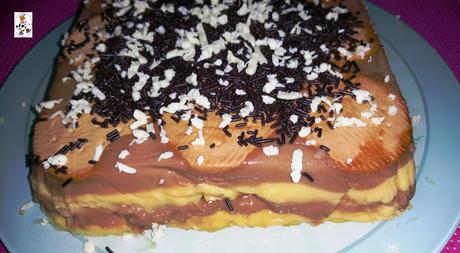 TARTA DE GALLETAS CON DOS CHOCOLATES