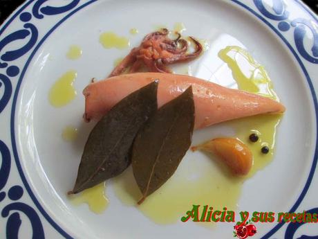 CALAMARES EN ACEITE