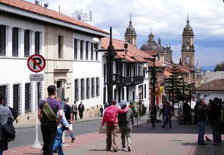 Bogotá, entre calles y carreras Bogotá, entre calles y carreras