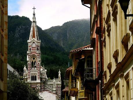 Bogotá, entre calles y carreras Bogotá, entre calles y carreras