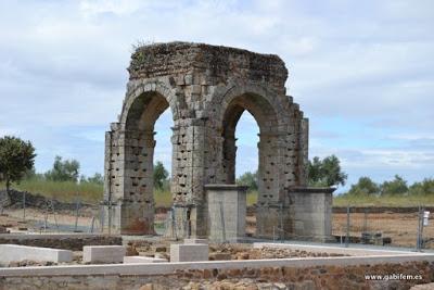 Ciudad Romana de Cáparra Ciudad Romana de Cáparra