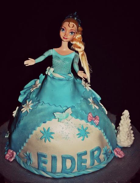 TARTA ELSA FROZEN TARTA ELSA FROZEN