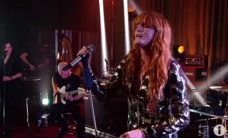 Florence + The Machine versiona el éxito ‘Where Are Ü Now’ Nueva versión de Florence + The Machine