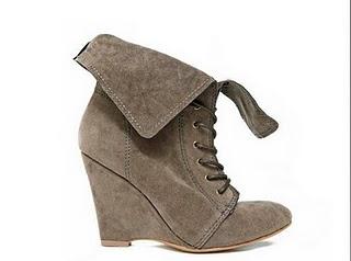 CON LAS CUÑAS PUESTAS CON LAS CUÑAS PUESTAS