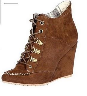 CON LAS CUÑAS PUESTAS CON LAS CUÑAS PUESTAS