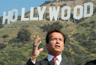 Arnold Schwarzenegger está considerando regresar al cine