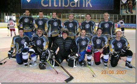 El hockey hielo veterano se da cita en el XVI Torneig Internacional Vila de Puigcerdà. El hockey hielo veterano se da cita en el XVI Torneig Internacional Vila de Puigcerdà.