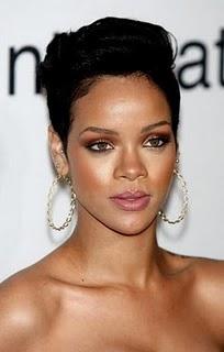 Estilos y celebs: Rihanna