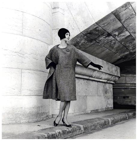 Modelo de Pierre Cardin, 1960 pierre-cardin-1960_willy-maywald