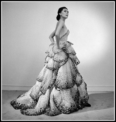 Christian Dior 1949 alla_christian-dior_1949_willy-maywald