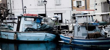 Muggia antiguo pueblo de pescadores donde se mezclan el ambiente social con los cafés y tiendas locales. Muggia antiguo pueblo de pescadores donde se mezclan el ambiente social con los cafés y tiendas locales.