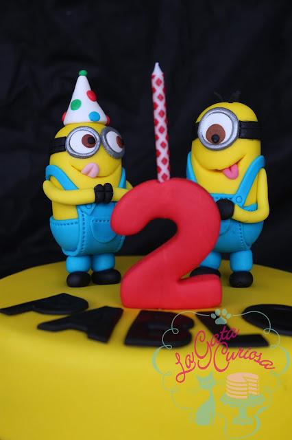 TARTA MINIONS PARA EL CUMPLEAÑOS DE PABLO TARTA MINIONS PARA EL CUMPLEAÑOS DE PABLO