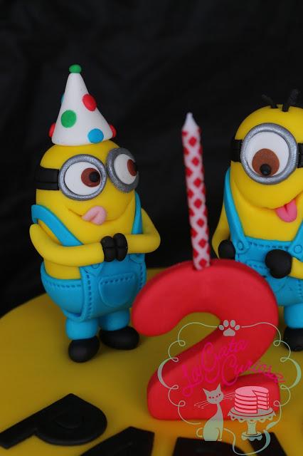 TARTA MINIONS PARA EL CUMPLEAÑOS DE PABLO TARTA MINIONS PARA EL CUMPLEAÑOS DE PABLO