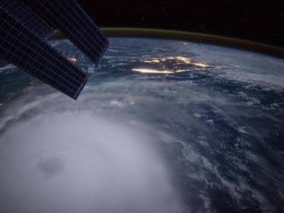 El huracán Joaquín desde el espacio