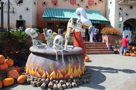 Halloween en PortAventura.Vampires Halloween en PortAventura.Vampires