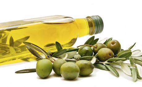 Cinco motivos para tomar más aceite de oliva        /       Five reasons to take more olive oil