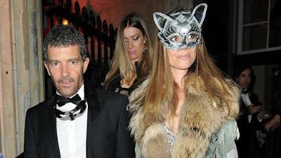 Cara Delevingne, Antonio Banderas en fiesta de máscaras