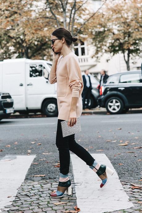 PFW-Paris_Fashion_Week-Spring_Summer_2016-Street_Style-Say_Cheese-Valentino_Spring_Summer_2016-MAria_Dueñas-Valentino_Boots-Louis_Vuitton_Bag-1