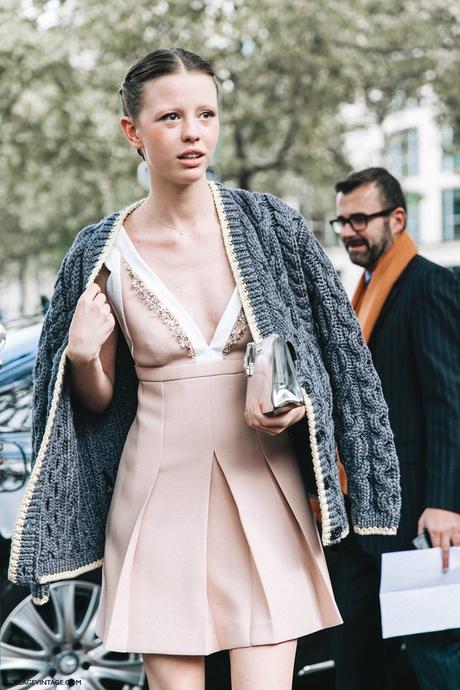 PFW-Paris_Fashion_Week-Spring_Summer_2016-Street_Style-Say_Cheese-Valentino_Spring_Summer_2016-Miu_Miu-22