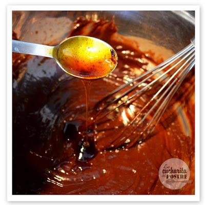 CUPCAKES DE CHOCOLATE Y PERA / PEAR AND CHOCOLATE CUPCAKES CUPCAKES DE CHOCOLATE Y PERA / PEAR AND CHOCOLATE CUPCAKES