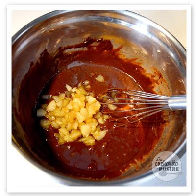 CUPCAKES DE CHOCOLATE Y PERA / PEAR AND CHOCOLATE CUPCAKES CUPCAKES DE CHOCOLATE Y PERA / PEAR AND CHOCOLATE CUPCAKES