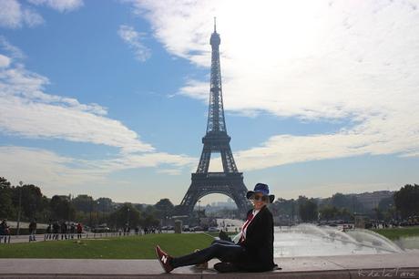 Camisa con lazo en el cuello Camisa con lazo en el cuello