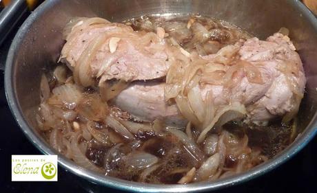 Sollomillo encebollado con cerveza negra Sollomillo encebollado con cerveza negra