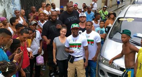Otro famoso norteamericano en Cuba: Ahora el boxeador Floyd Mayweather Flo-Risa-In-Havana-Cuba