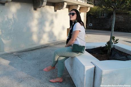 Lace Up & Dots Lace Up & Dots
