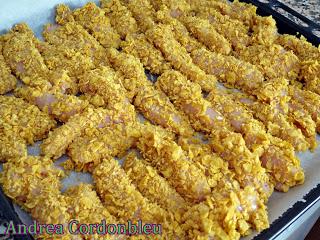 NUGGETS DE POLLO CRUJIENTES AL HORNO CON COPOS DE MAIZ (FITNESS) SIN GLUTEN.