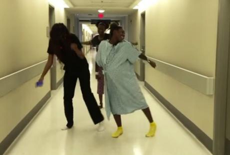 Cómo intentarías que se encaje el bebé en el canal de parto Trabajo de parto