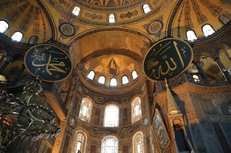 ESTAMBUL, tradición y oración.