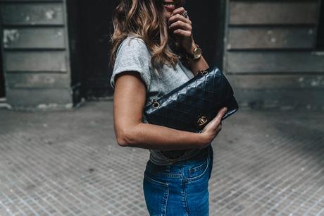 Topshop_Jeans-Jimmy_Choo_Shoes-Lace_Up-Ballerina_Heels-Grey_Top-Chanel_Vintage-Outfit-MFW-Milan-36