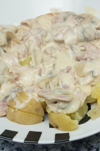 Pollo con patatas a la carbonara Pollo con patatas a la carbonara