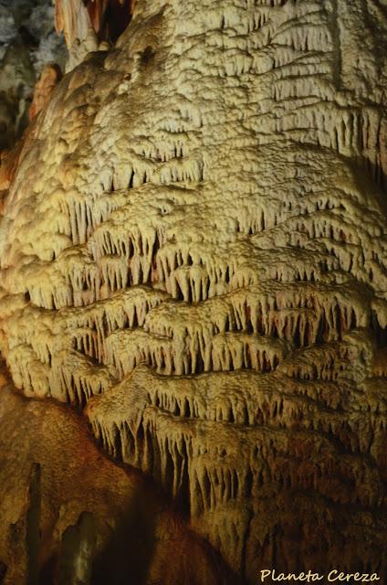 Rincones. Las Cuevas del Águila Rincones. Las Cuevas del Águila