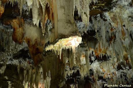 Rincones. Las Cuevas del Águila Rincones. Las Cuevas del Águila