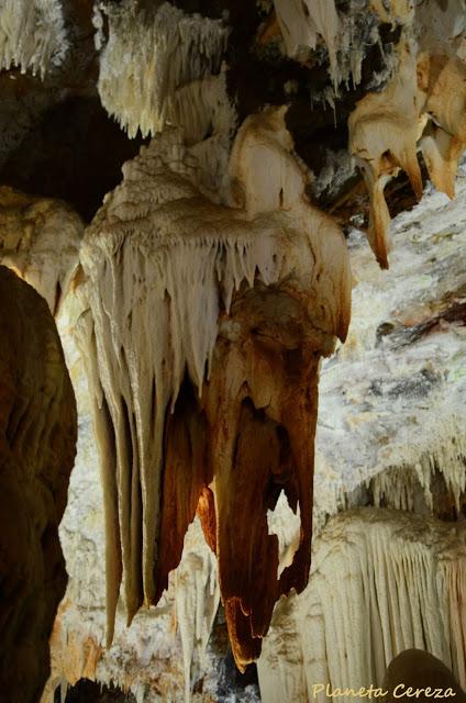 Rincones. Las Cuevas del Águila Rincones. Las Cuevas del Águila