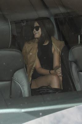 Selena Gomez llegando a LAX