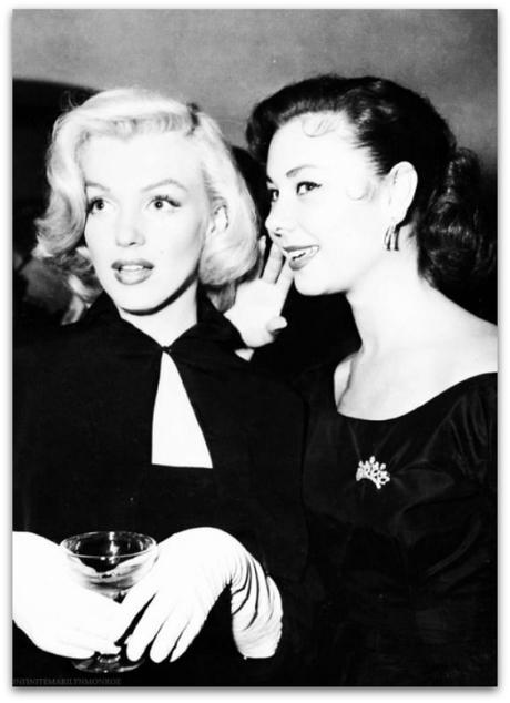 Cosas que he aprendido cuando he sobrepasado la barrera de los 50 años http://infinitemarilynmonroe.tumblr.com/post/124568930046/gaynor-mitzi-b-1930-francesca-mitzi-von