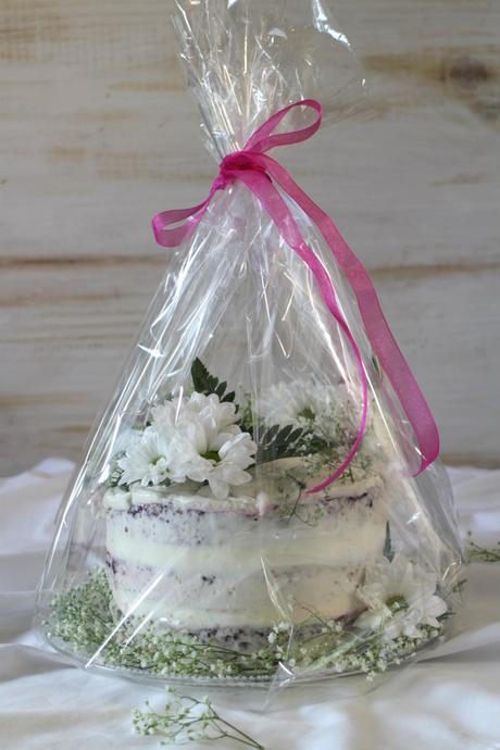 Naked cake de limón y arándanos con frosting de queso y limón naked-cake, naked-cake-arandanos, naked-cake-limon