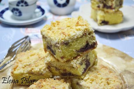 Cortaditos de almendra y mermelada de frambuesa