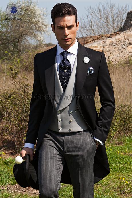Traje de novio chaqué italiano a medida levita negra en pura lana satén, sin corte en la cintura, pantalón de raya diplomática, modelo 95 Ottavio Nuccio Gala colección Gentleman.