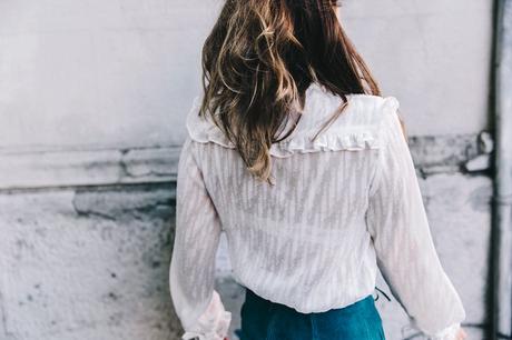 Turquoise Suede Mini_Suede_Skirt-Lace_Up_Skirt-Turquoise-Bow_Blouse-Mary_Jane_Shoes-Topshop-Outfit-Street_Style-40
