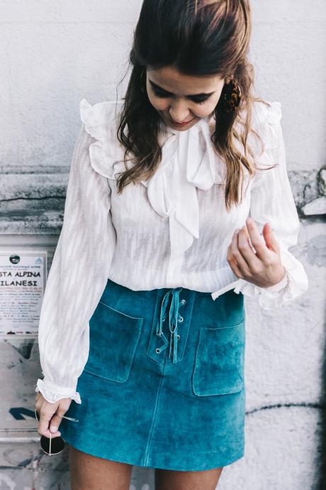 Turquoise Suede Mini_Suede_Skirt-Lace_Up_Skirt-Turquoise-Bow_Blouse-Mary_Jane_Shoes-Topshop-Outfit-Street_Style-10