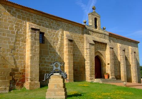 Elciego y comarca, cuna del Rioja Ermita a las afueras de Villabuena