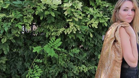 MIÉRCOLES CON ESTILO: Cross Flap Coat by Guillermina Ferrer MIÉRCOLES CON ESTILO: Cross Flap Coat by Guillermina Ferrer