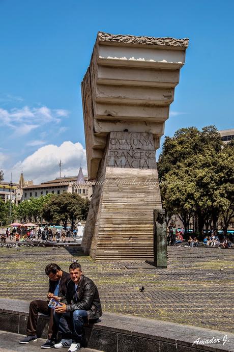 BARCELONA: PLAÇA CATALUNYA