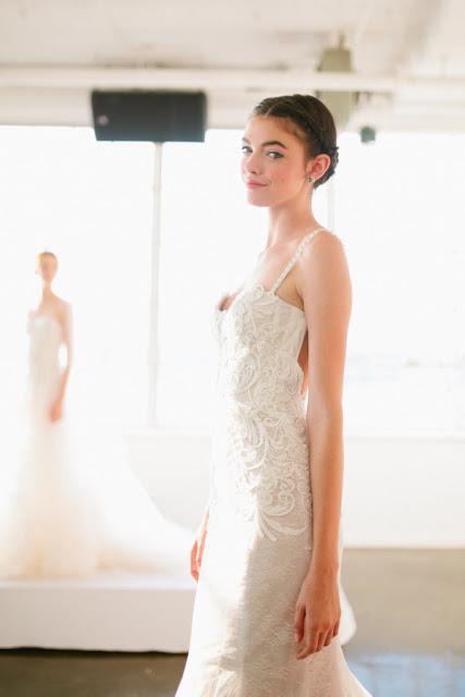 Vestido de novia Marchesa 2016 - www.stylemepretty.com/Betsi Ewing Photography Vestido de novia Marchesa 2016 - www.stylemepretty.com/Betsi Ewing Photography